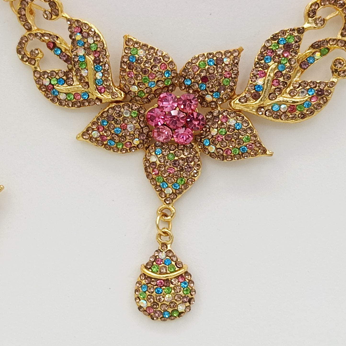 Star Multi zircon set with Bindia
