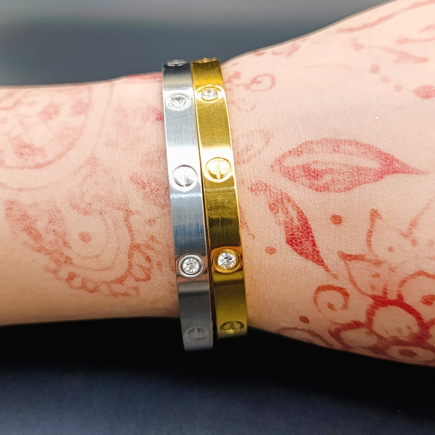 Adjustable Stainless Steel Kara with Zircon Diamond Stones