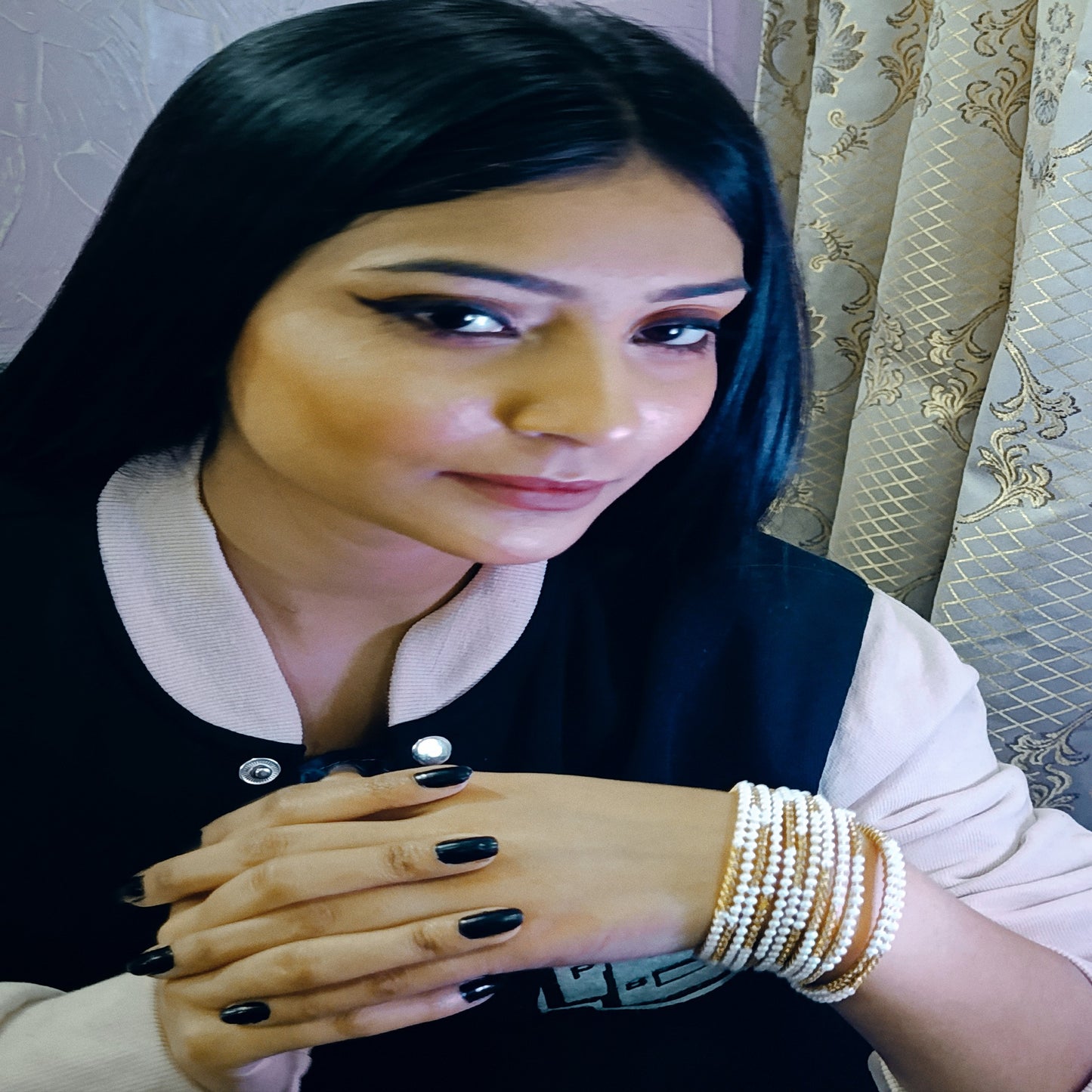 White Moti Golden Chori Set