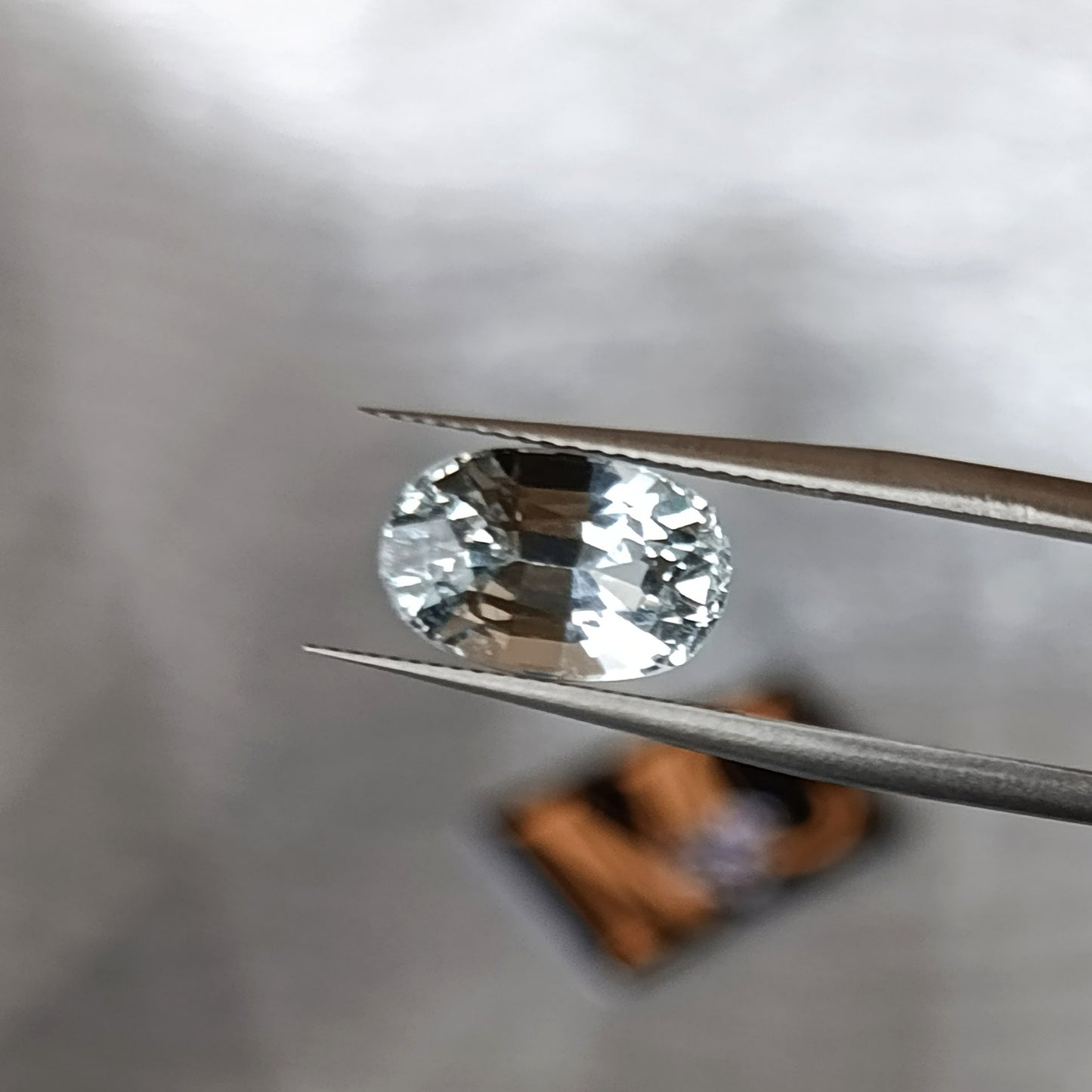 White Topaz (White Pukhraj)