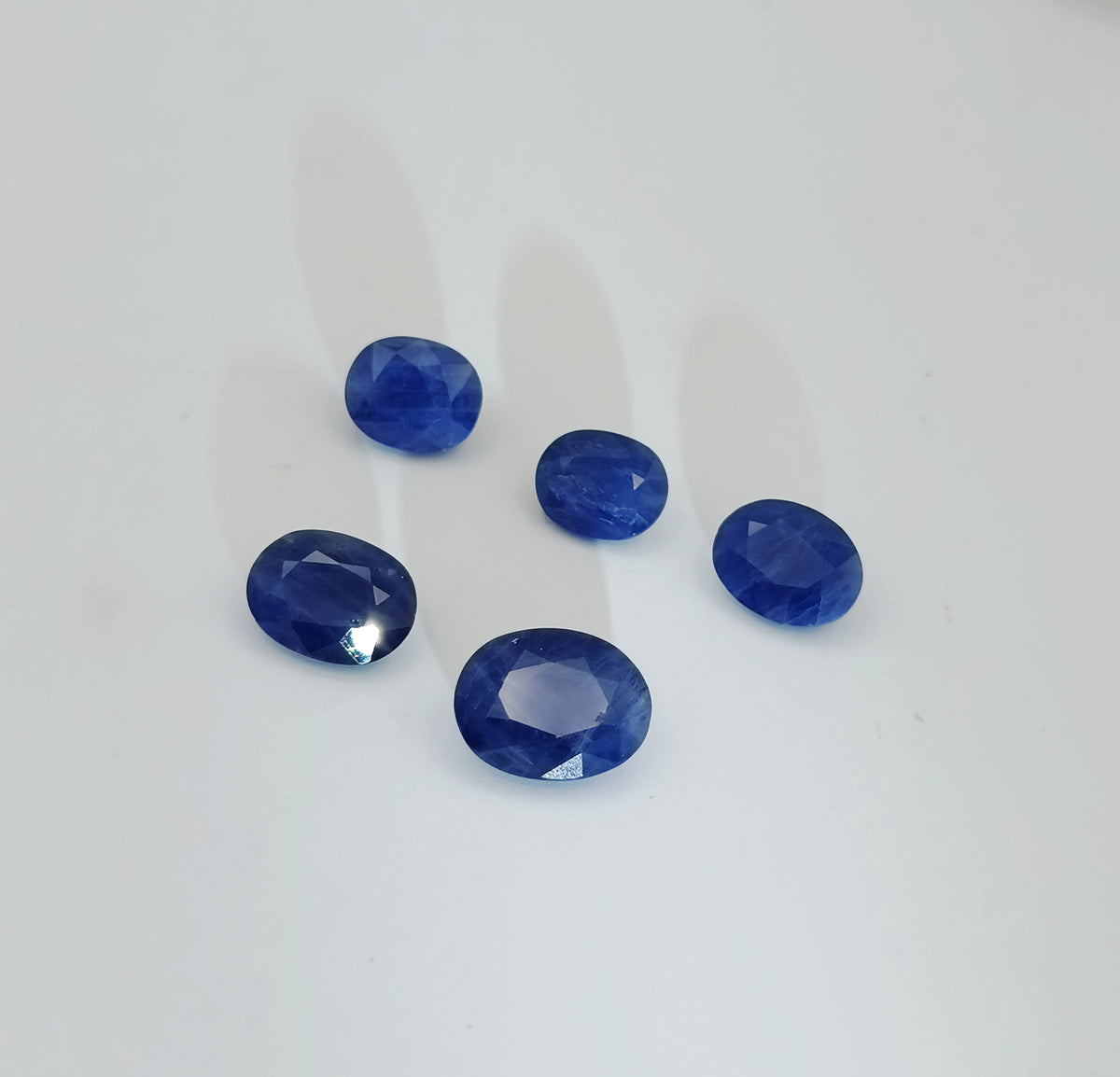 Blue Sapphire - 3 Carats