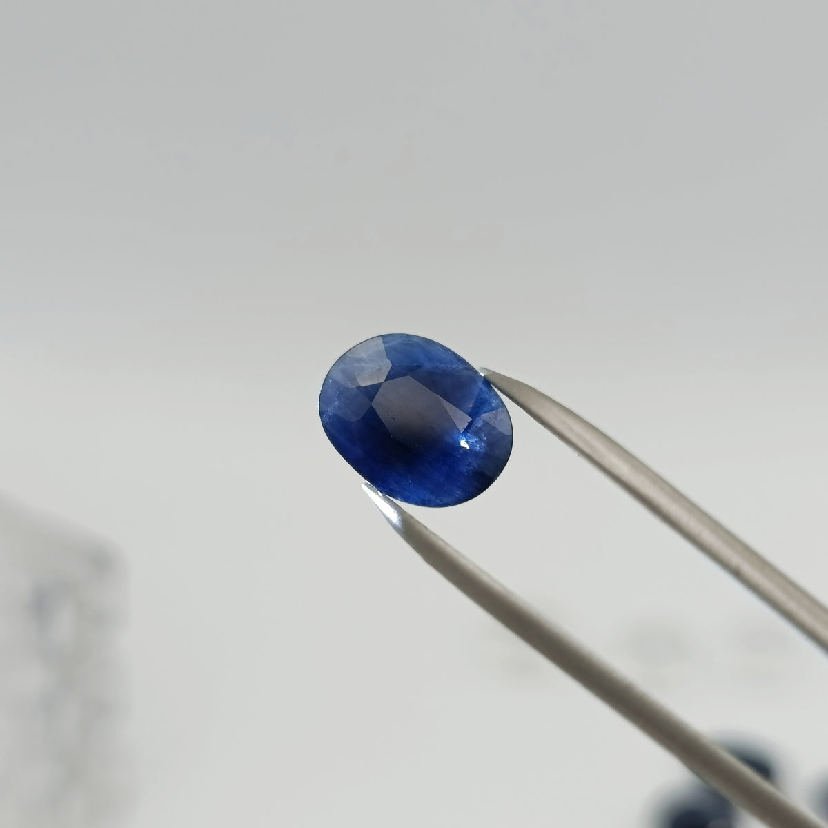 Blue Sapphire - 3 Carats