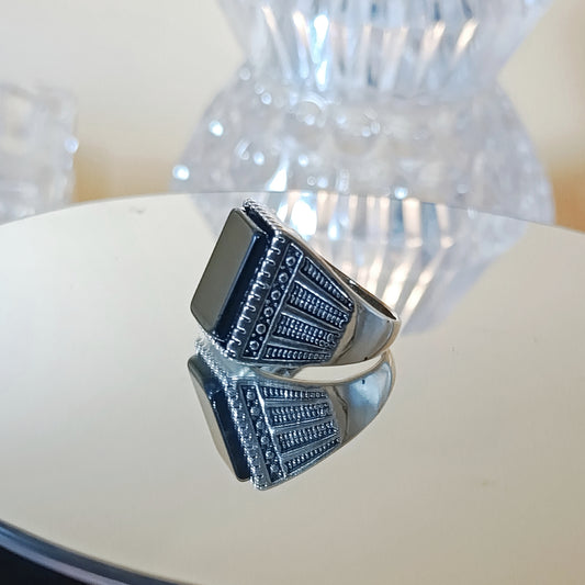 Black Diamond Italian Ring