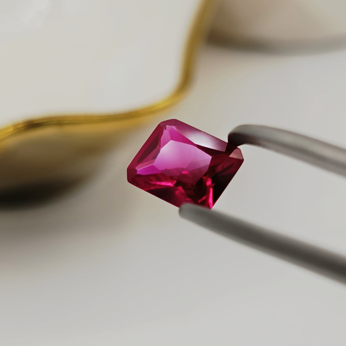 Ruby, Crystal Clear and Beautiful Red Color - 3.15 Carats