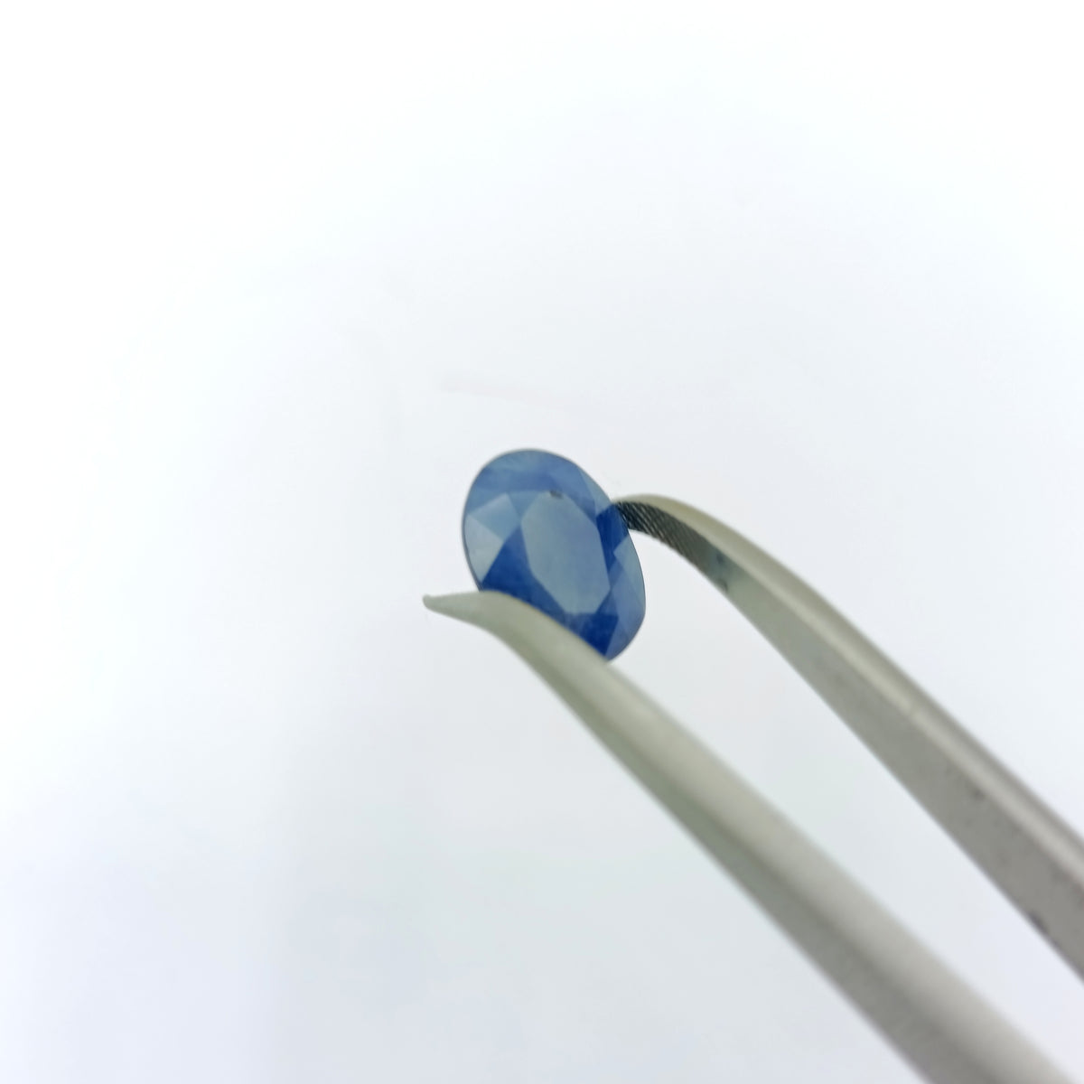 Blue Sapphire - Oval Shape Zambia - 4.30 Carats