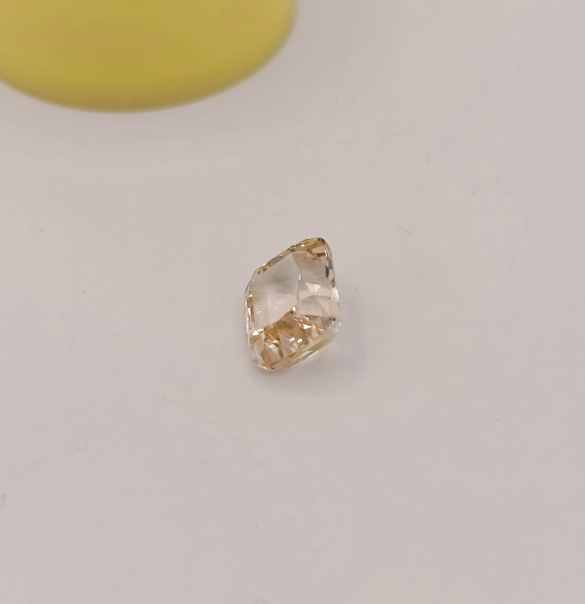 Sakardu Topaz - Square Shape - 8 Carats