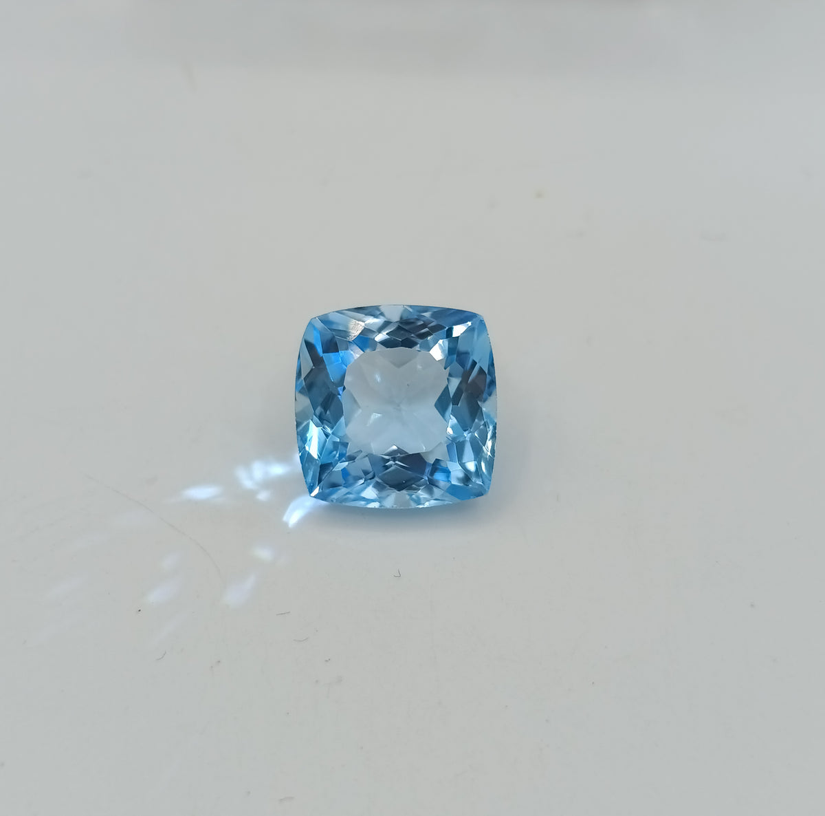 Swiss Topaz - 10 Carats