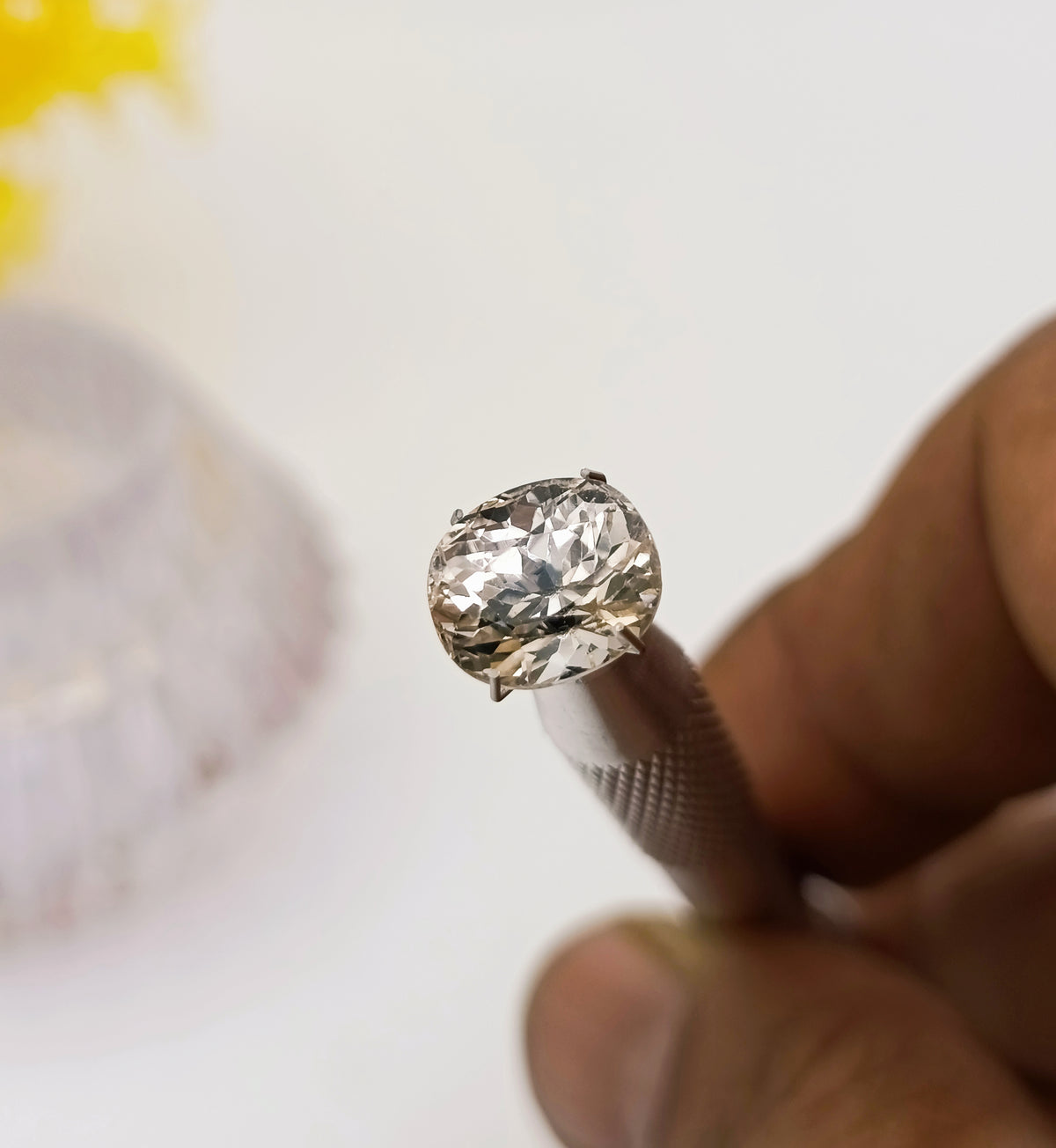 Sakardu Golden Topaz - 5.55 Carats