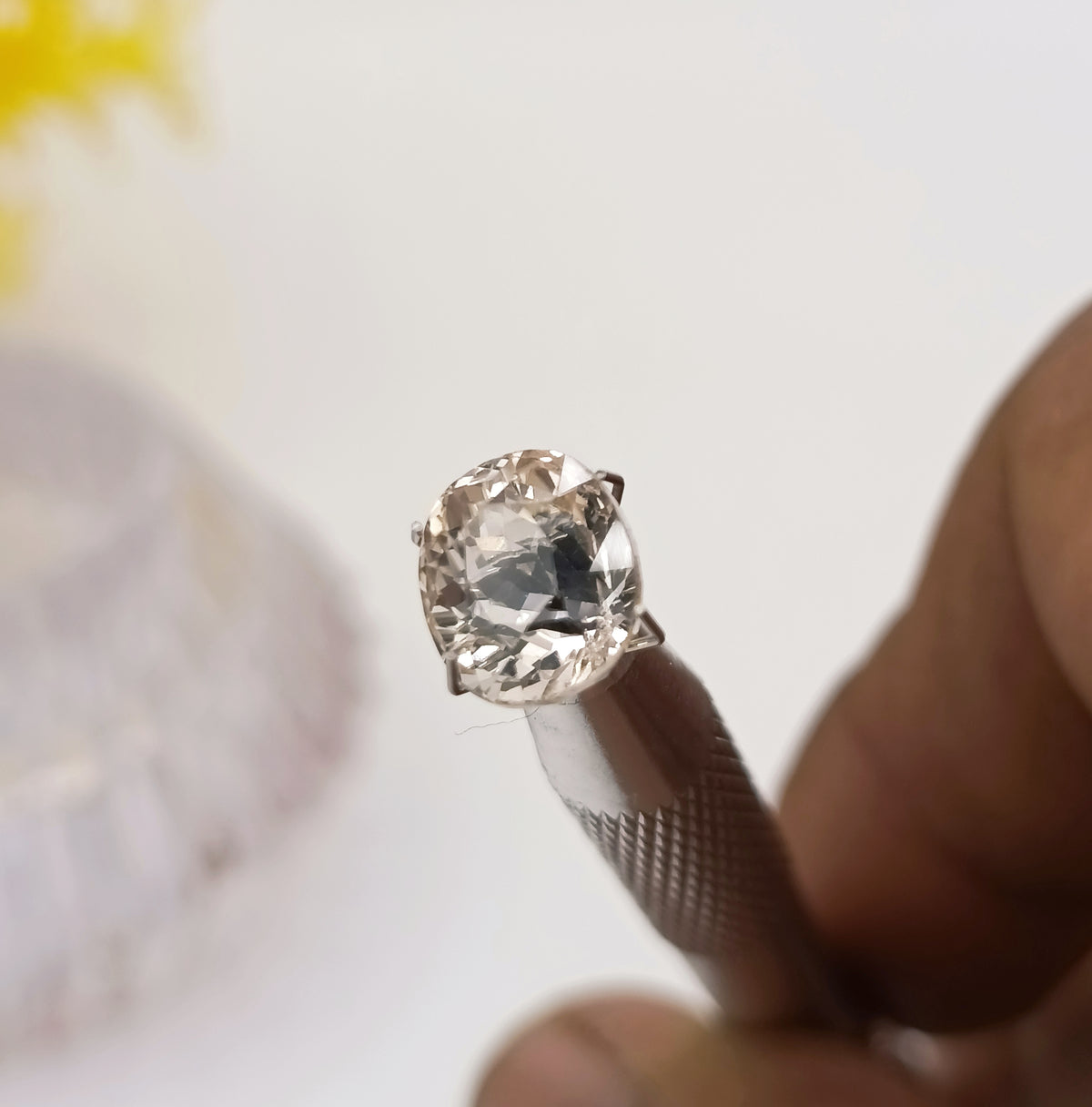 Sakardu Golden Topaz - 5.55 Carats