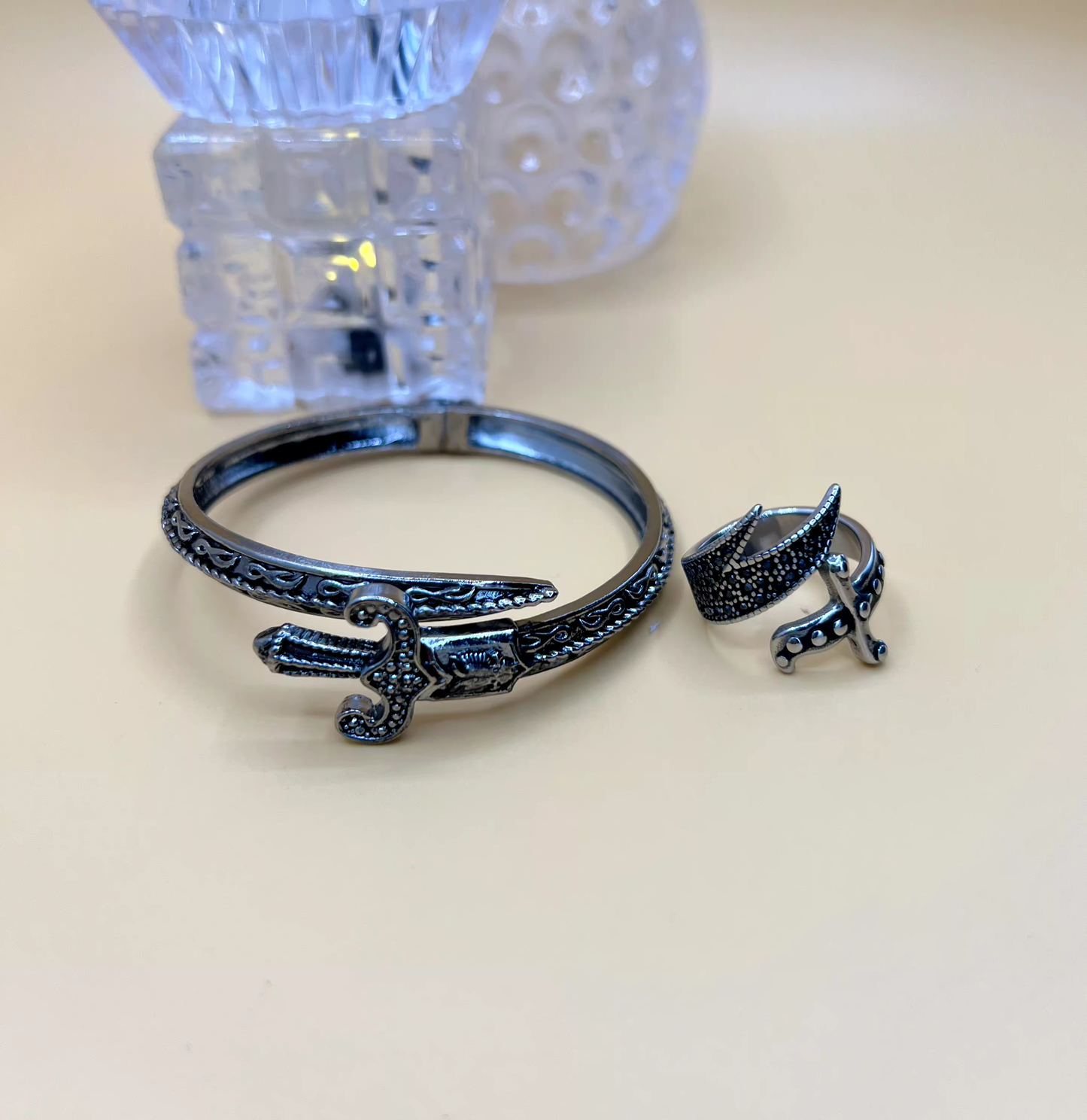 Zulifqar Openable Kara with Black Stones Ring